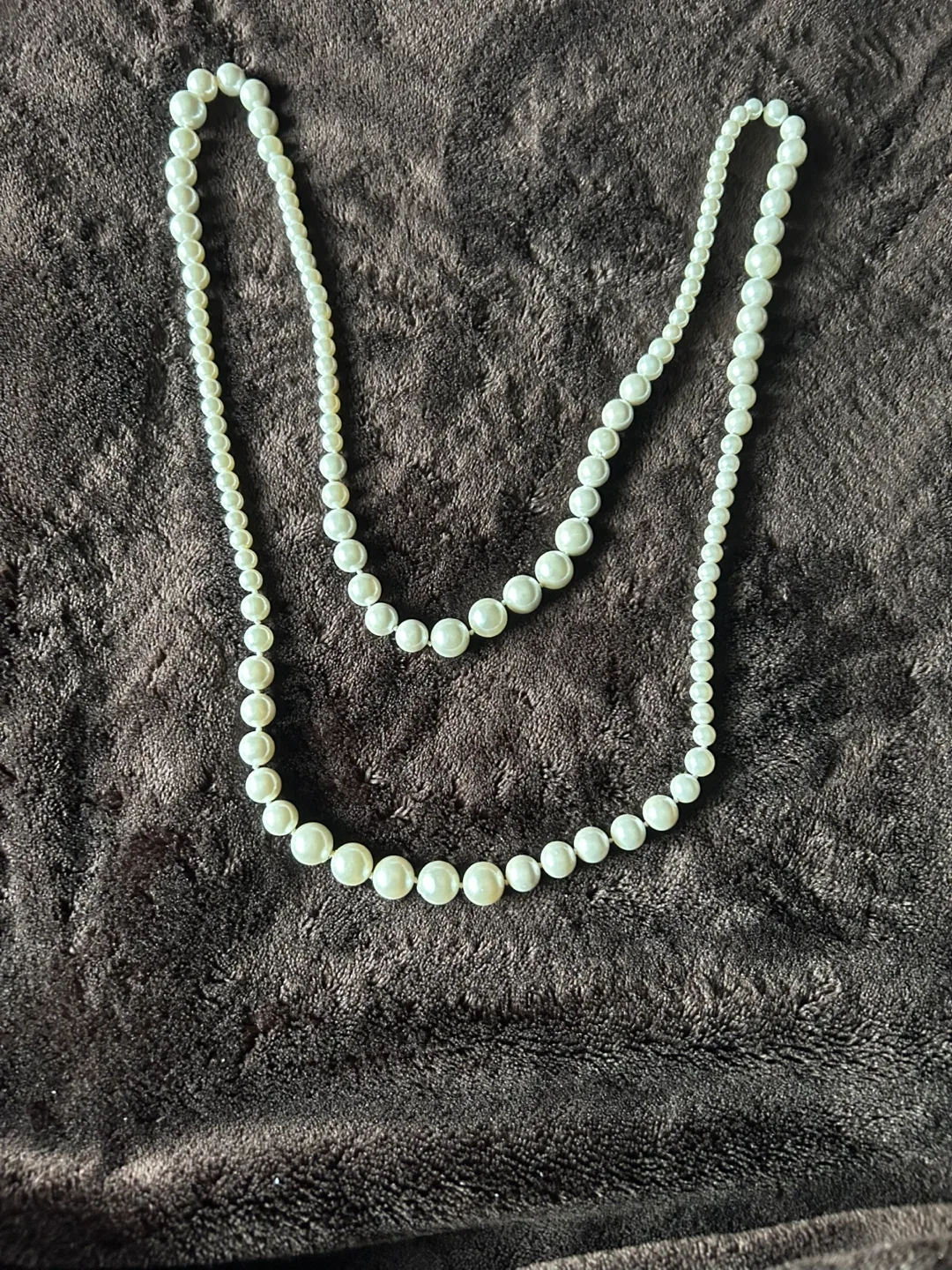 Pearl Necklace image indicator(3)