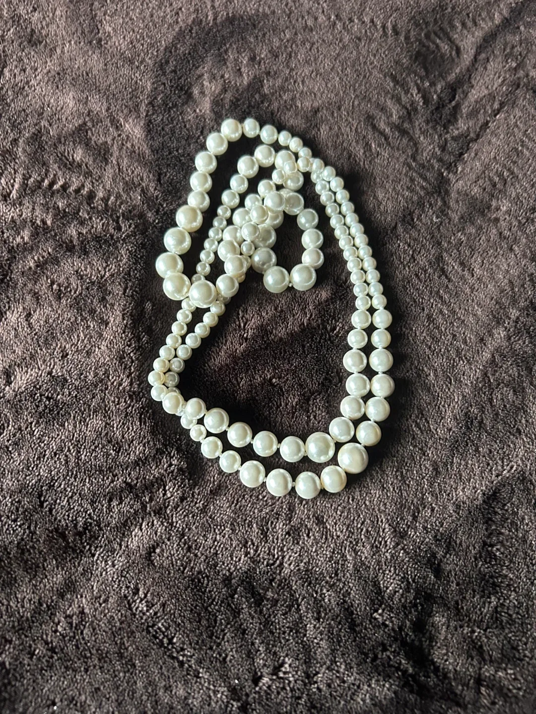 Pearl Necklace image indicator(2)