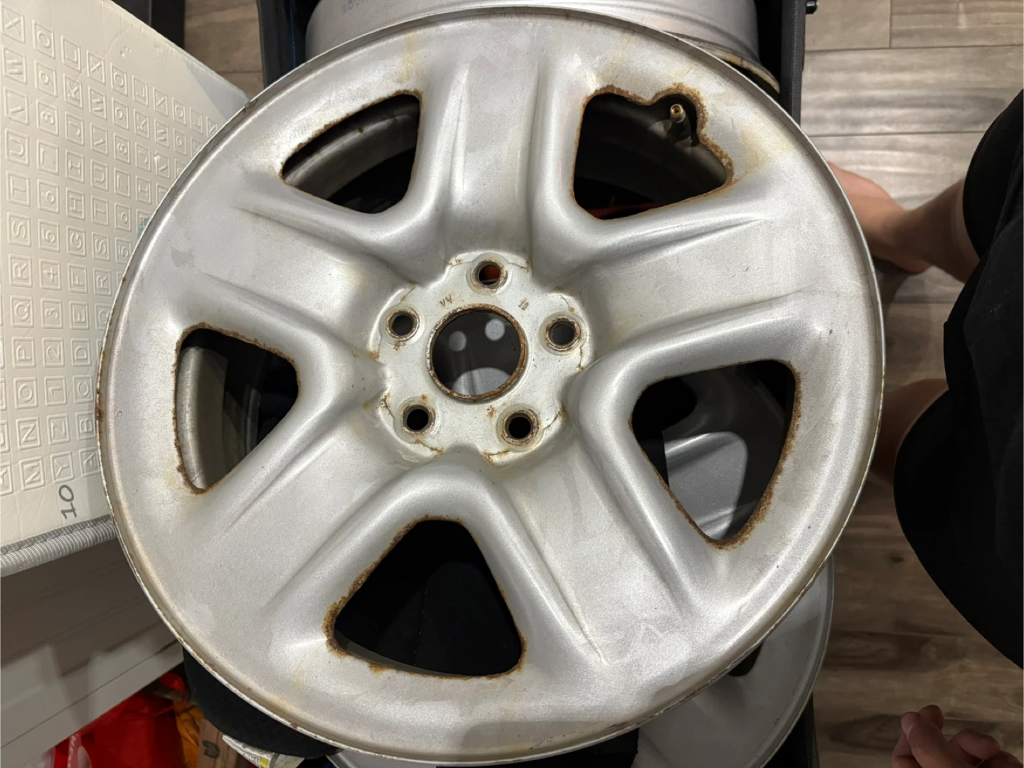 17 inch steel rims - photo 2