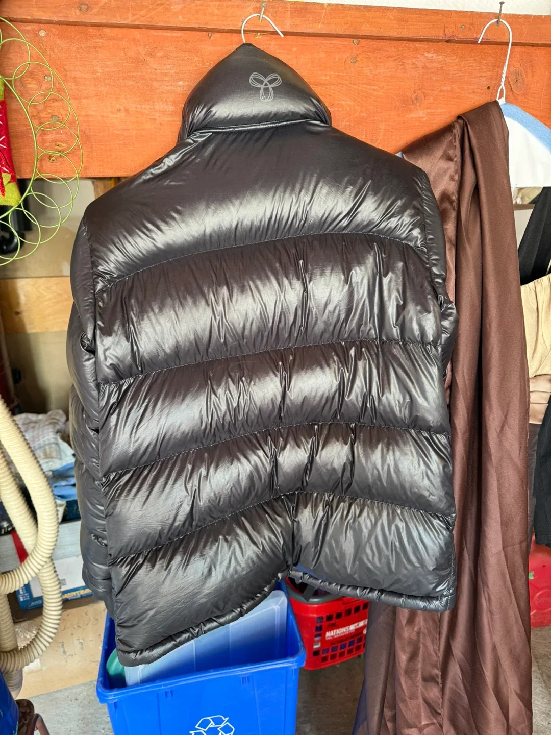 Aritzia TNA Super Puff Jacket Size XXS image indicator(2)