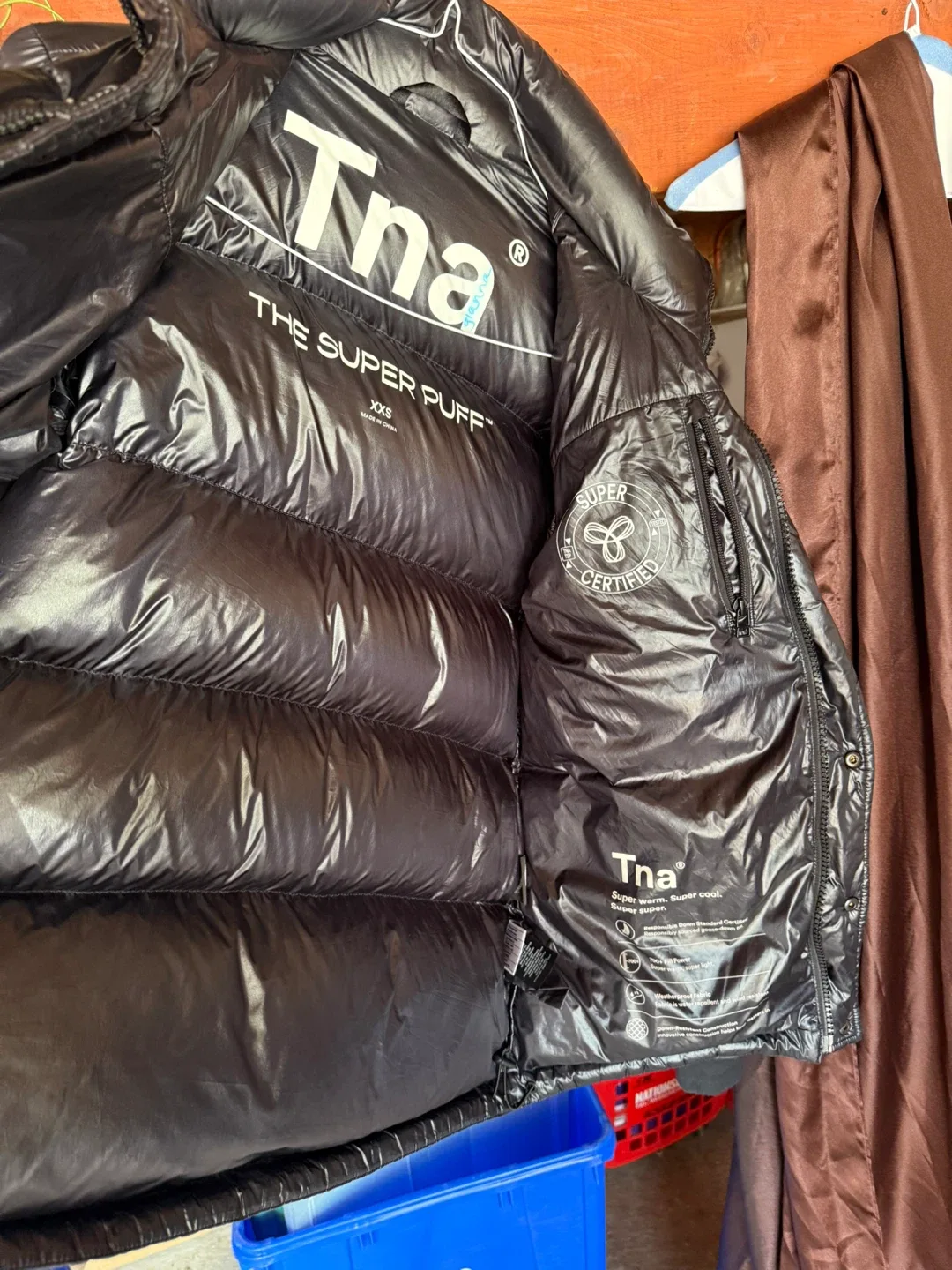 Aritzia TNA Super Puff Jacket Size XXS image indicator(3)