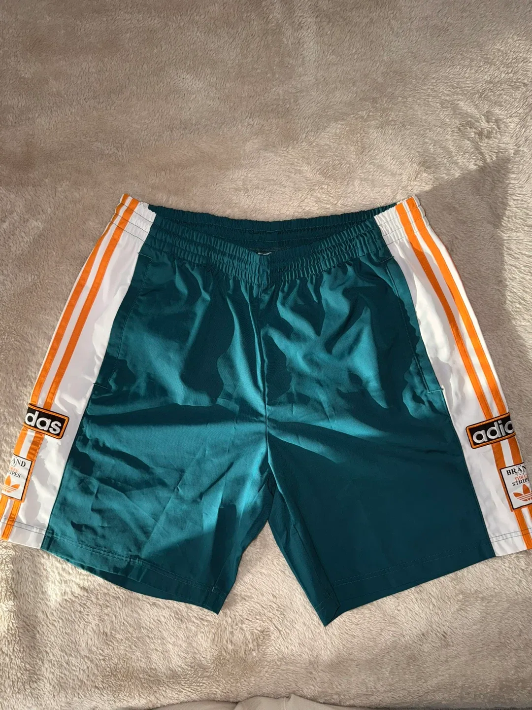 Adidas Brand With 3 Stripes Shorts - Size L thumbnail