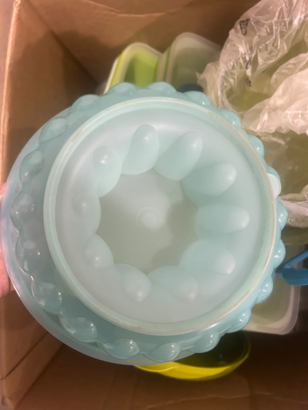 Plastic Food Storage Containers and Trays with Lids. - photo 4