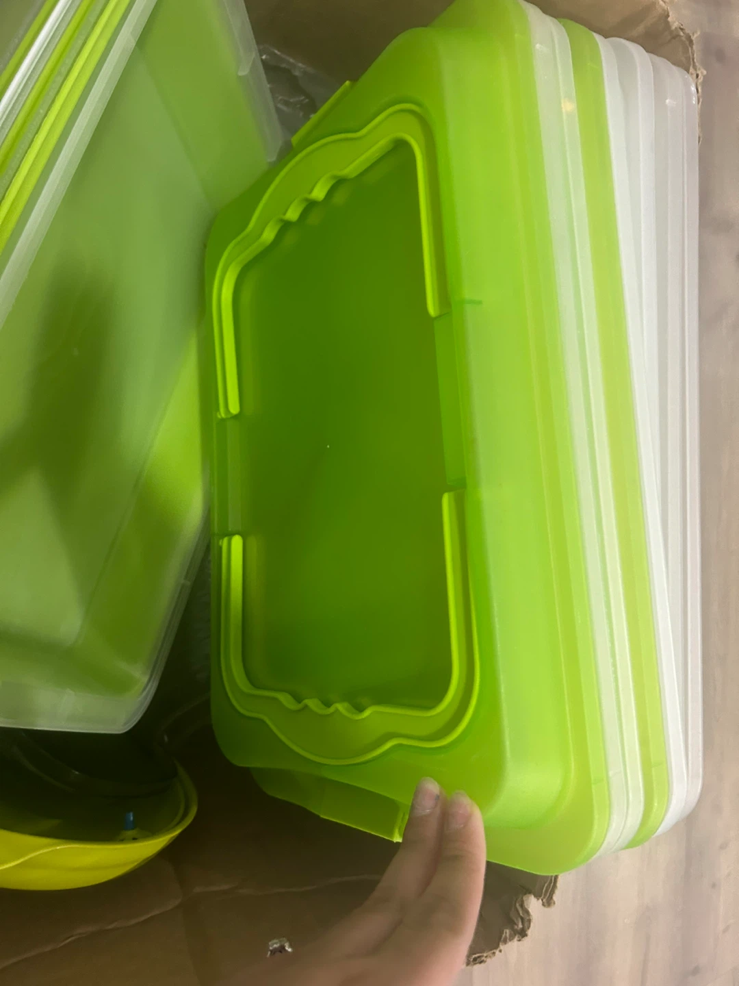 Plastic Food Storage Containers and Trays with Lids. - photo 2