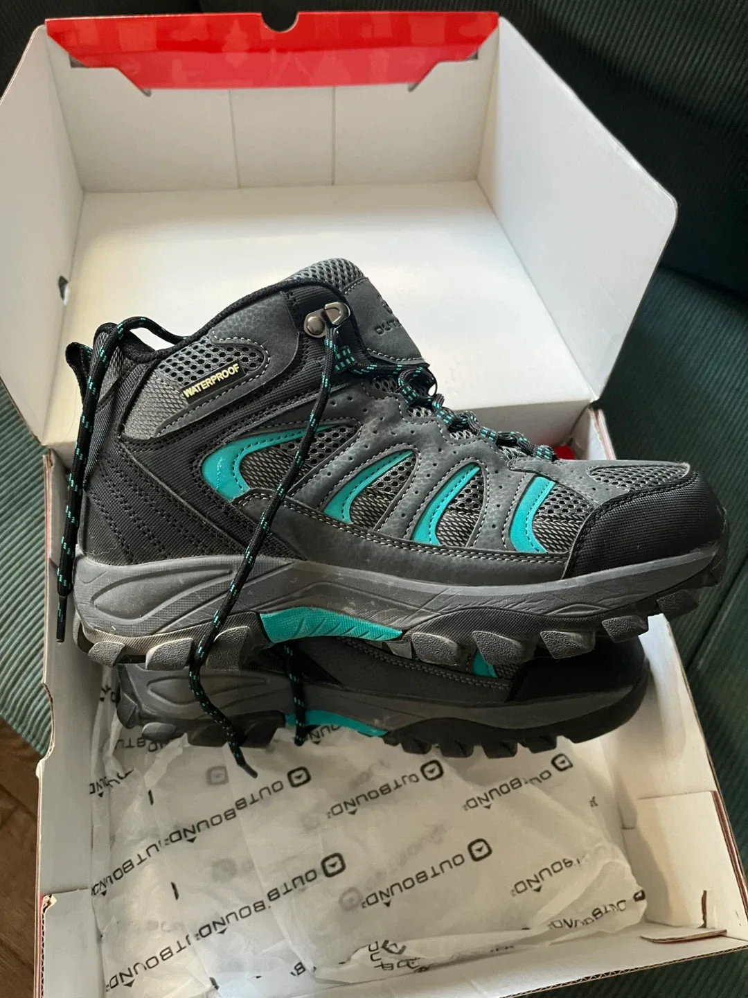 Outbound Women's Hiking Boots - Size 9 image indicator(2)