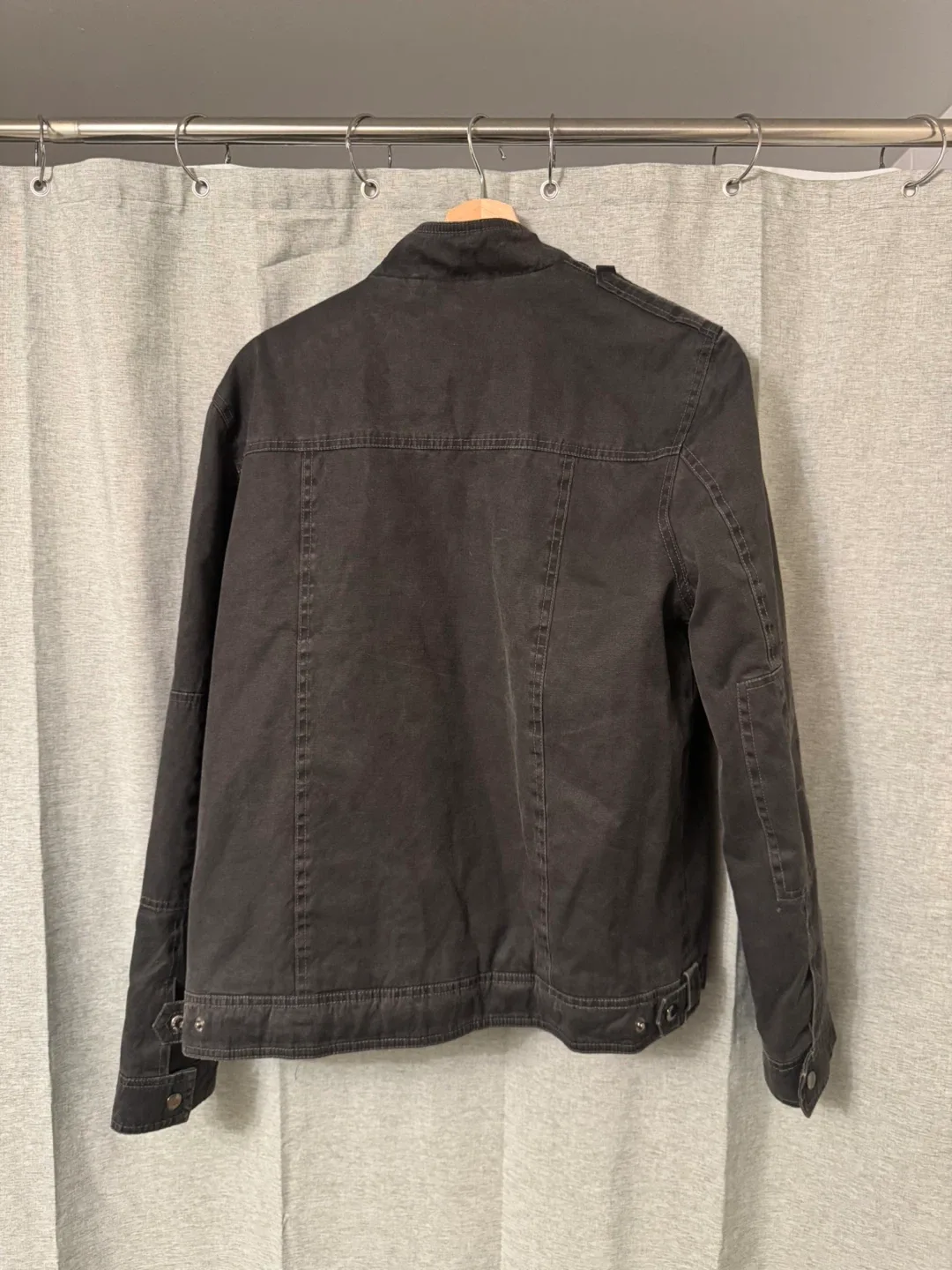 Guess Jacket - fits like XS image indicator(2)