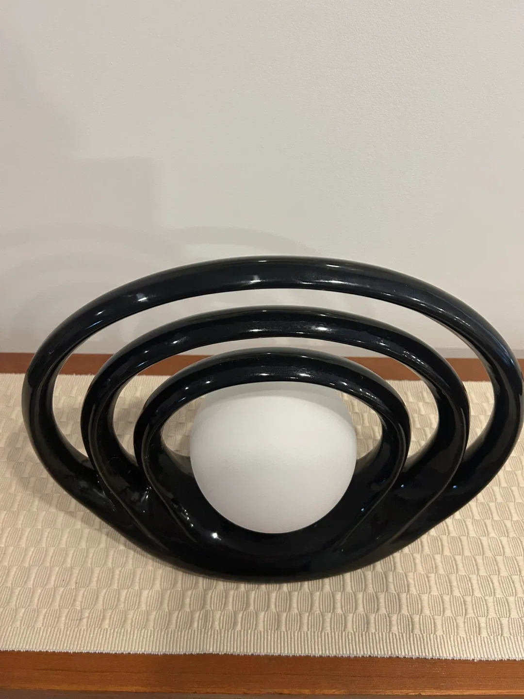 Mid-Century Modern Art Deco Circular Three Halo Globe Table Lamp image indicator(3)