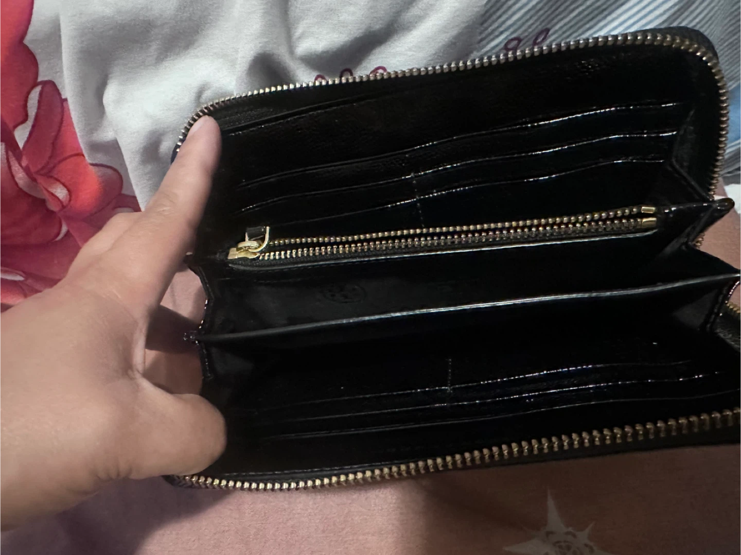 Tory Burch Black Leather Wallet - photo 5