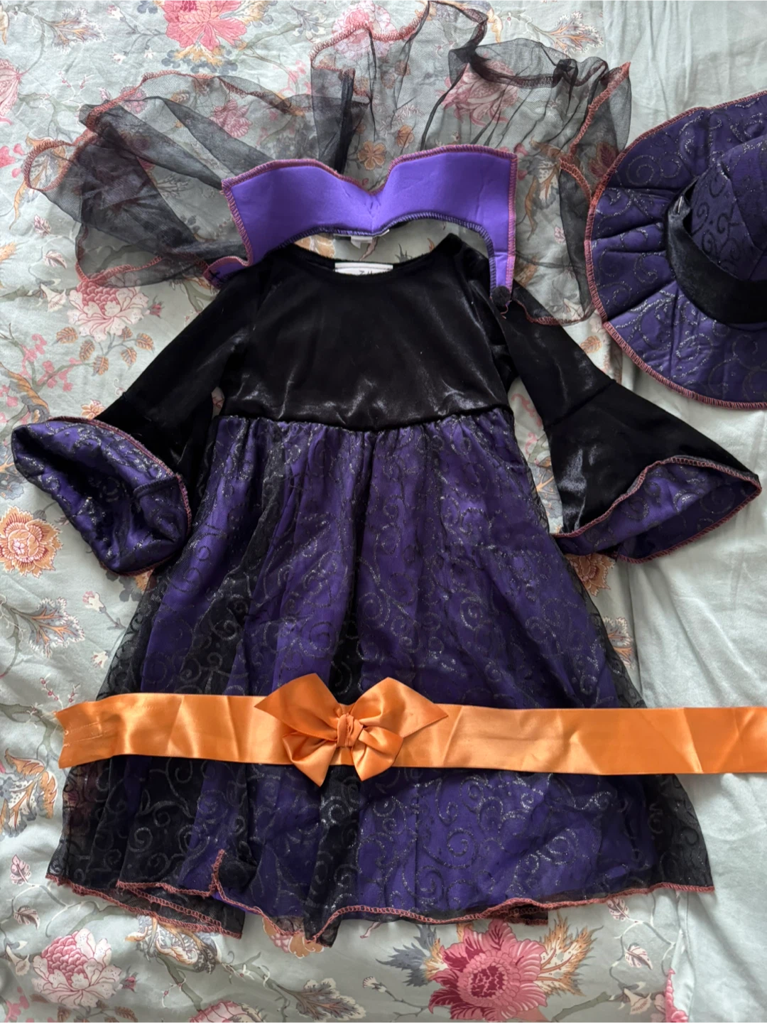 California Costumes Hocus Pocus Witch Costume - photo 3