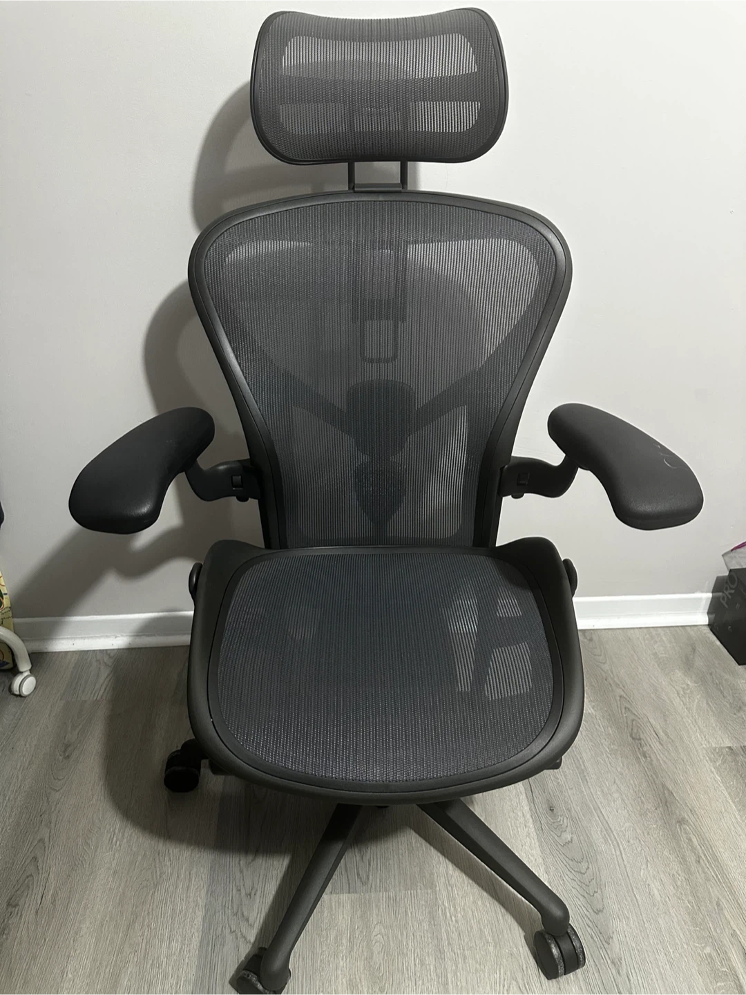 Herman Miller Aeron gen2 Chair with atlas headrest