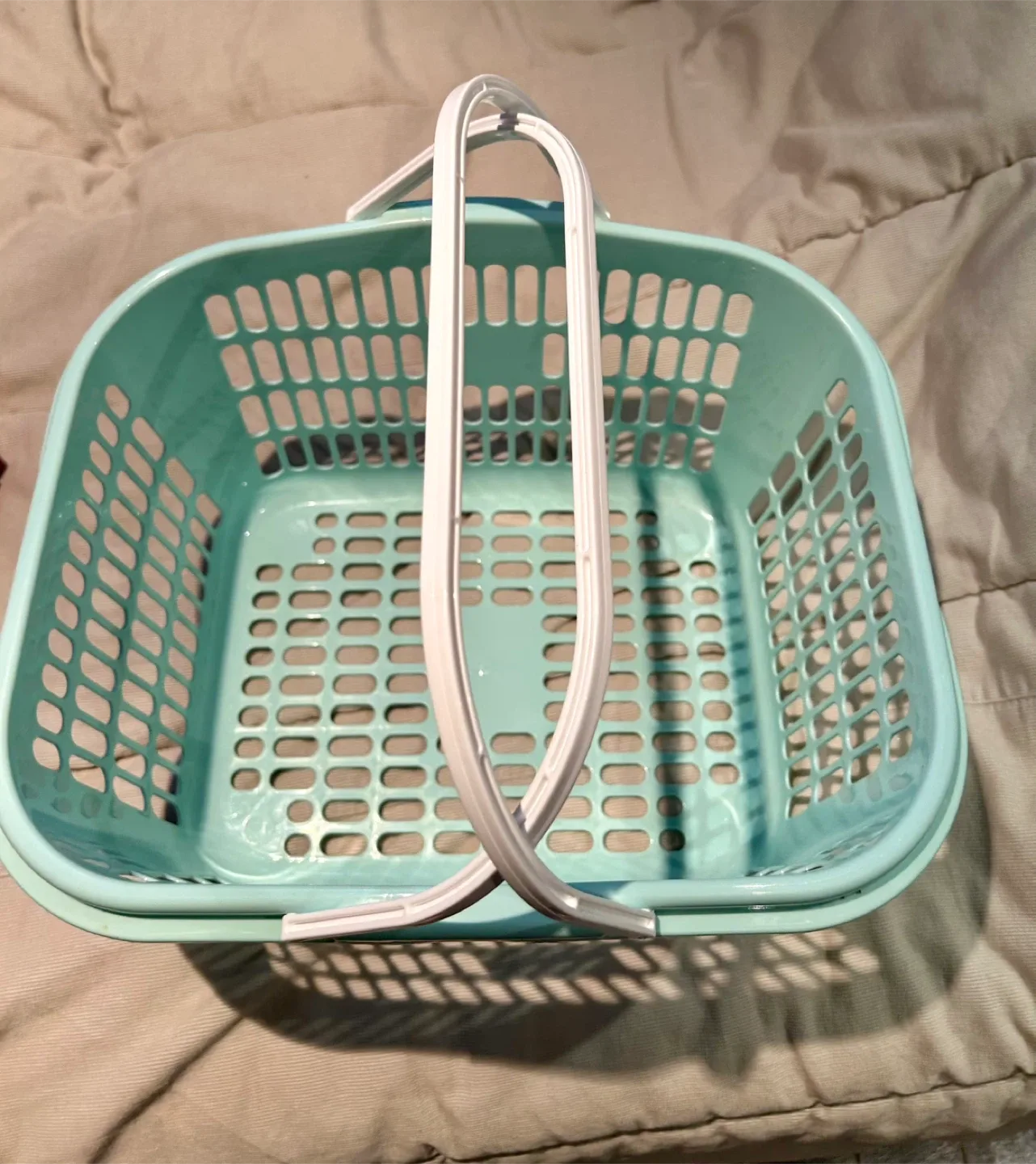 Mint Green Plastic Basket image indicator(2)