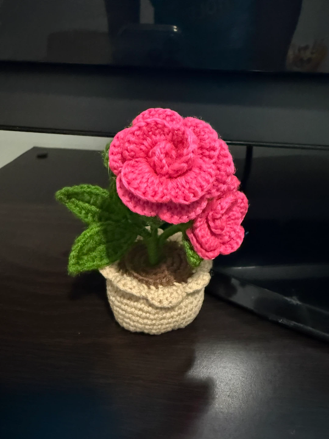 Crocheted Rose Potted Plant - photo 2