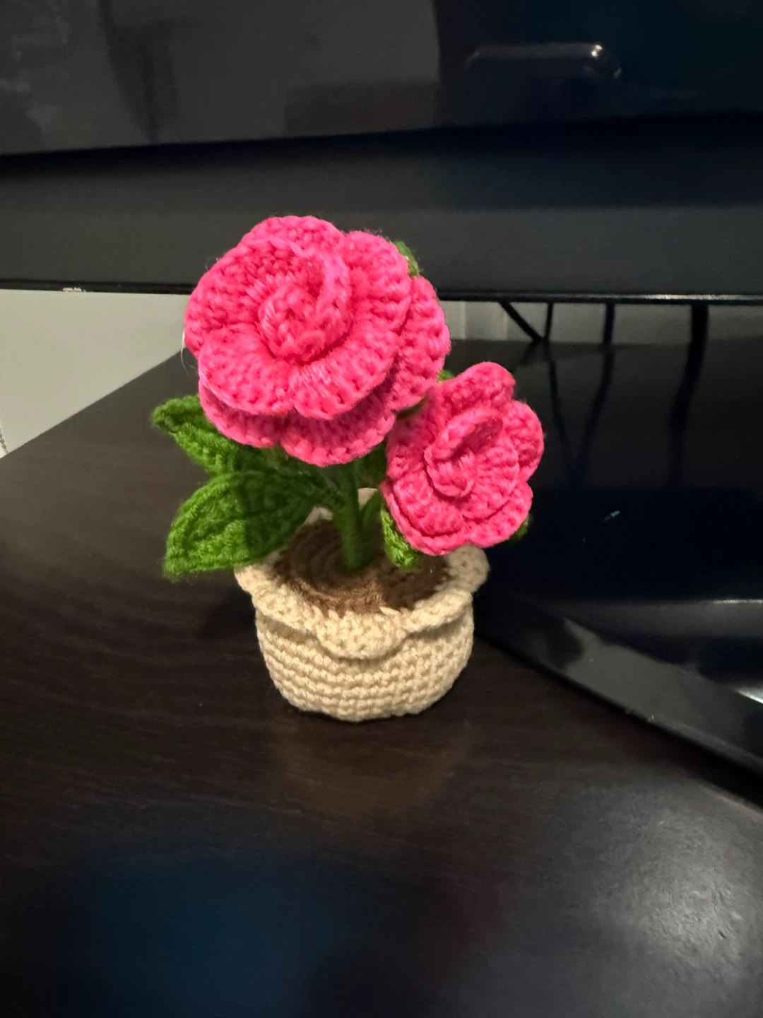 Crocheted Rose Potted Plant - photo 3
