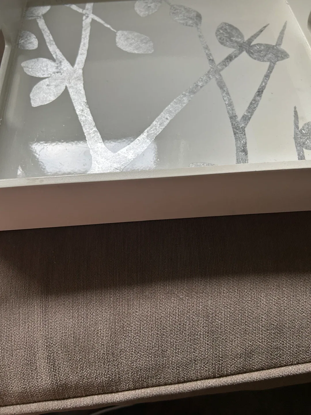 White and Silver Serving Tray image indicator(2)