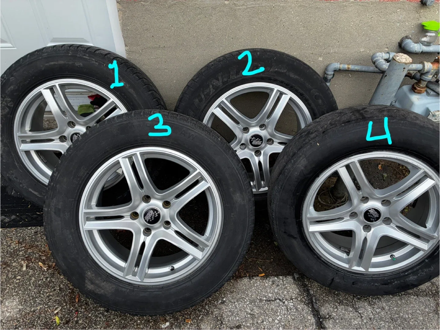 Set of 17 inch Aluminum wheels 17” RIMS image indicator(6)