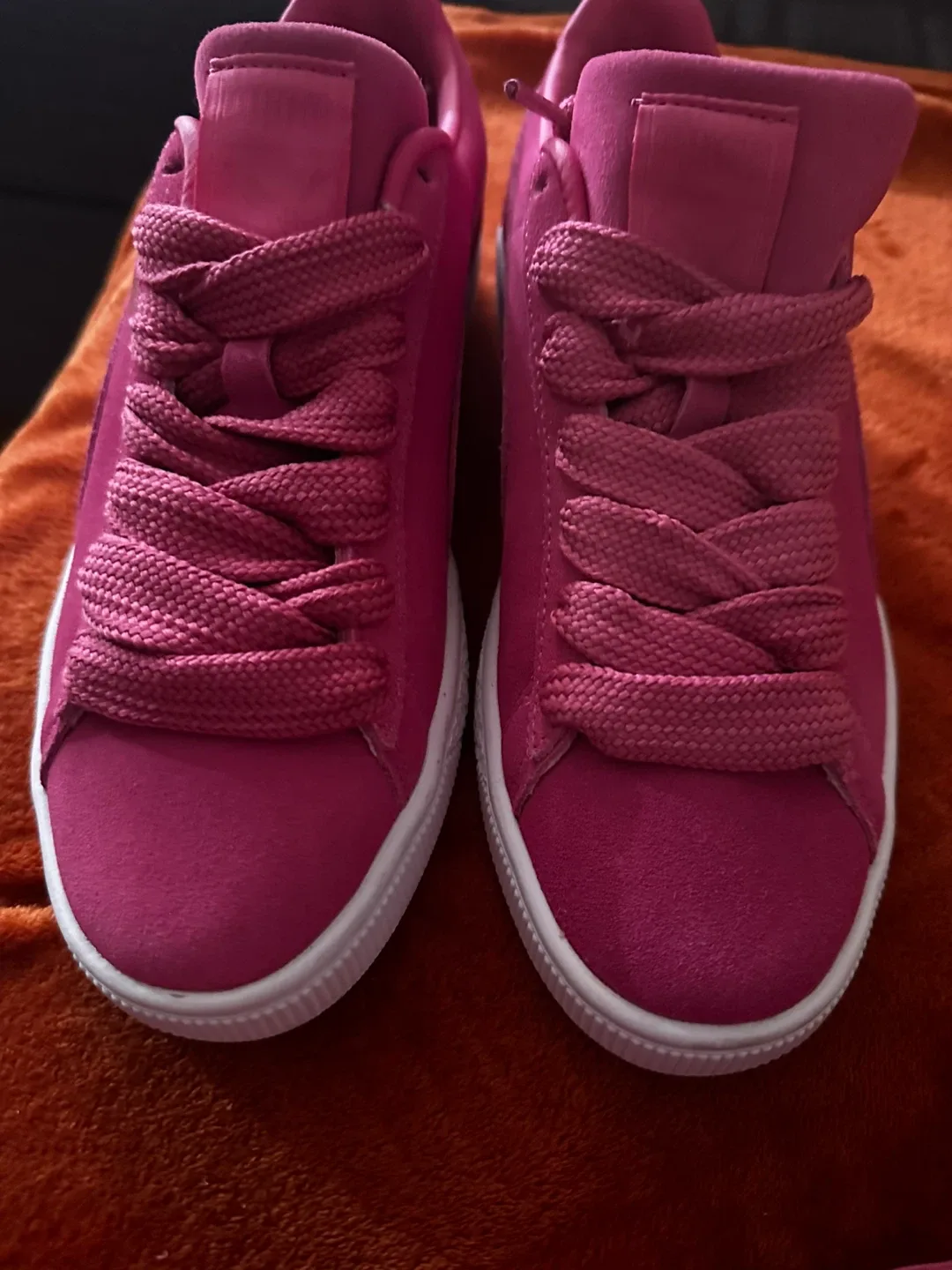 Puma Suede Pink Shoes image indicator(4)