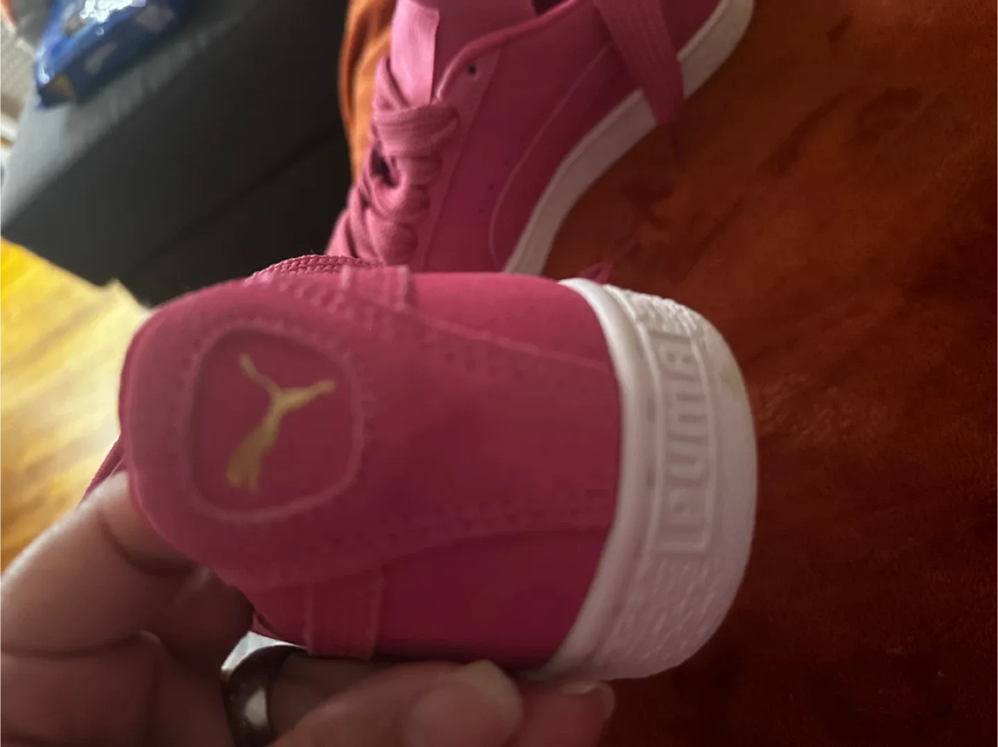 Puma Suede Pink Shoes image indicator(5)