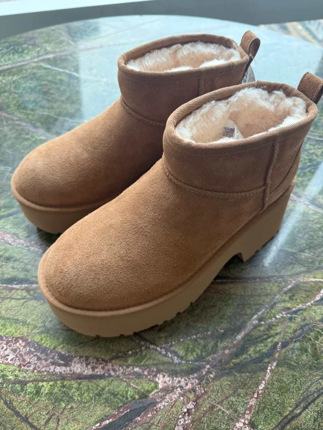 UGG Gelush Mini Platform Boot - Chestnut