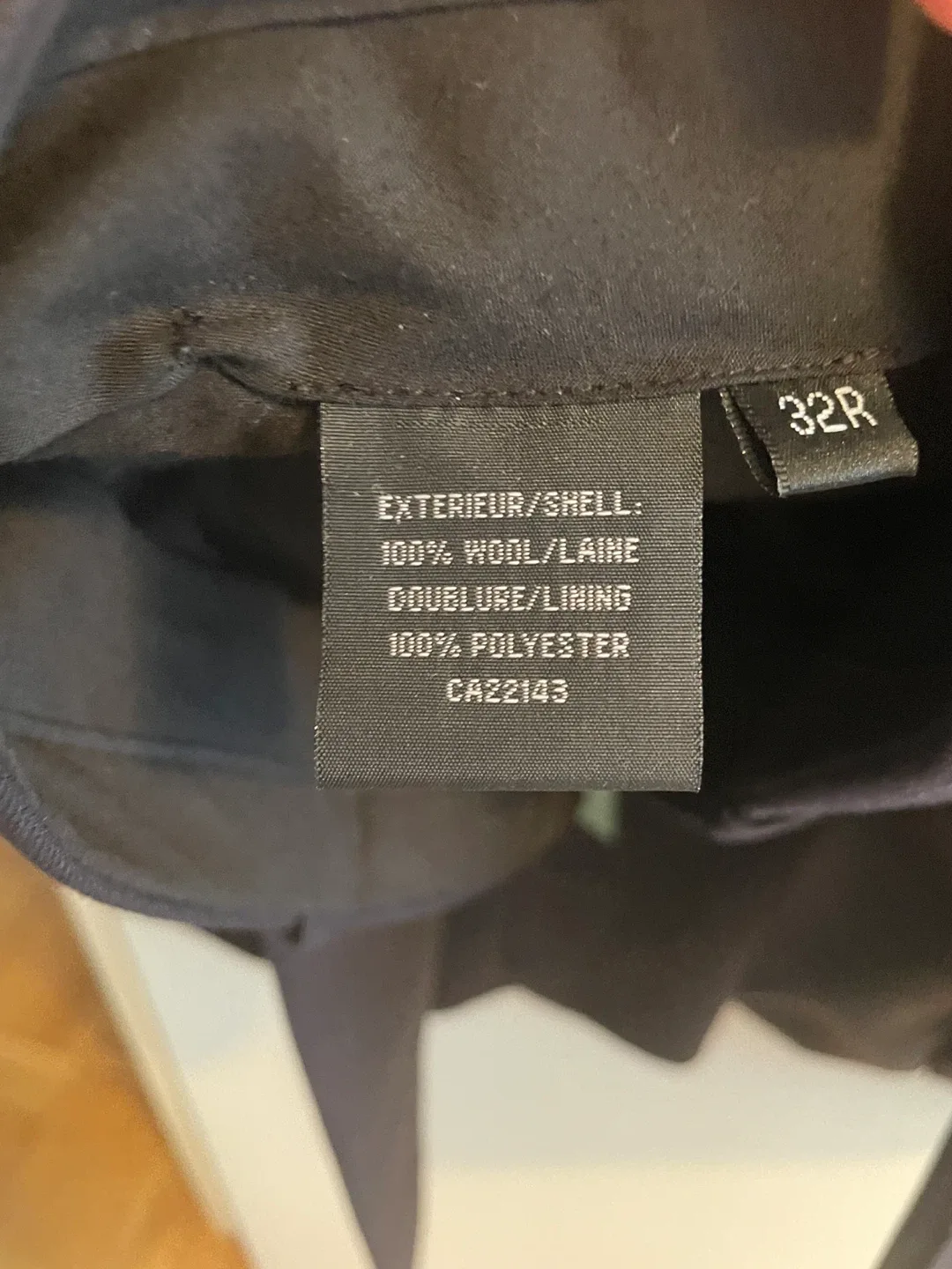 Nino Marini Italia 2-Piece Suit image indicator(3)