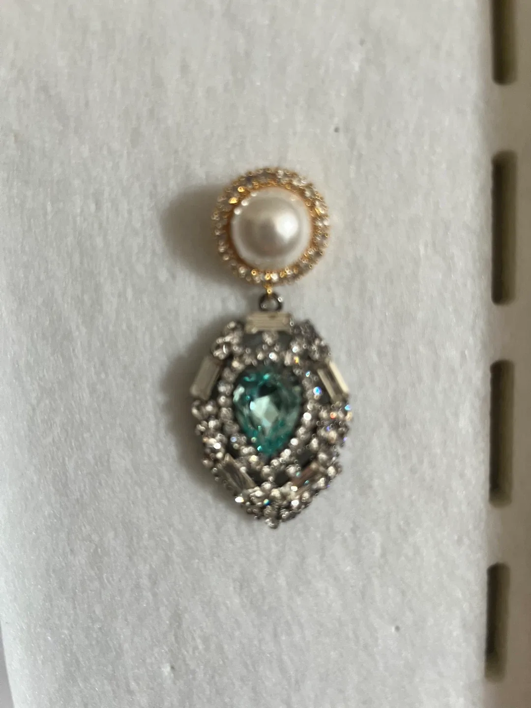 Drop Earrings with Pearl and Aqua Stone image indicator(3)