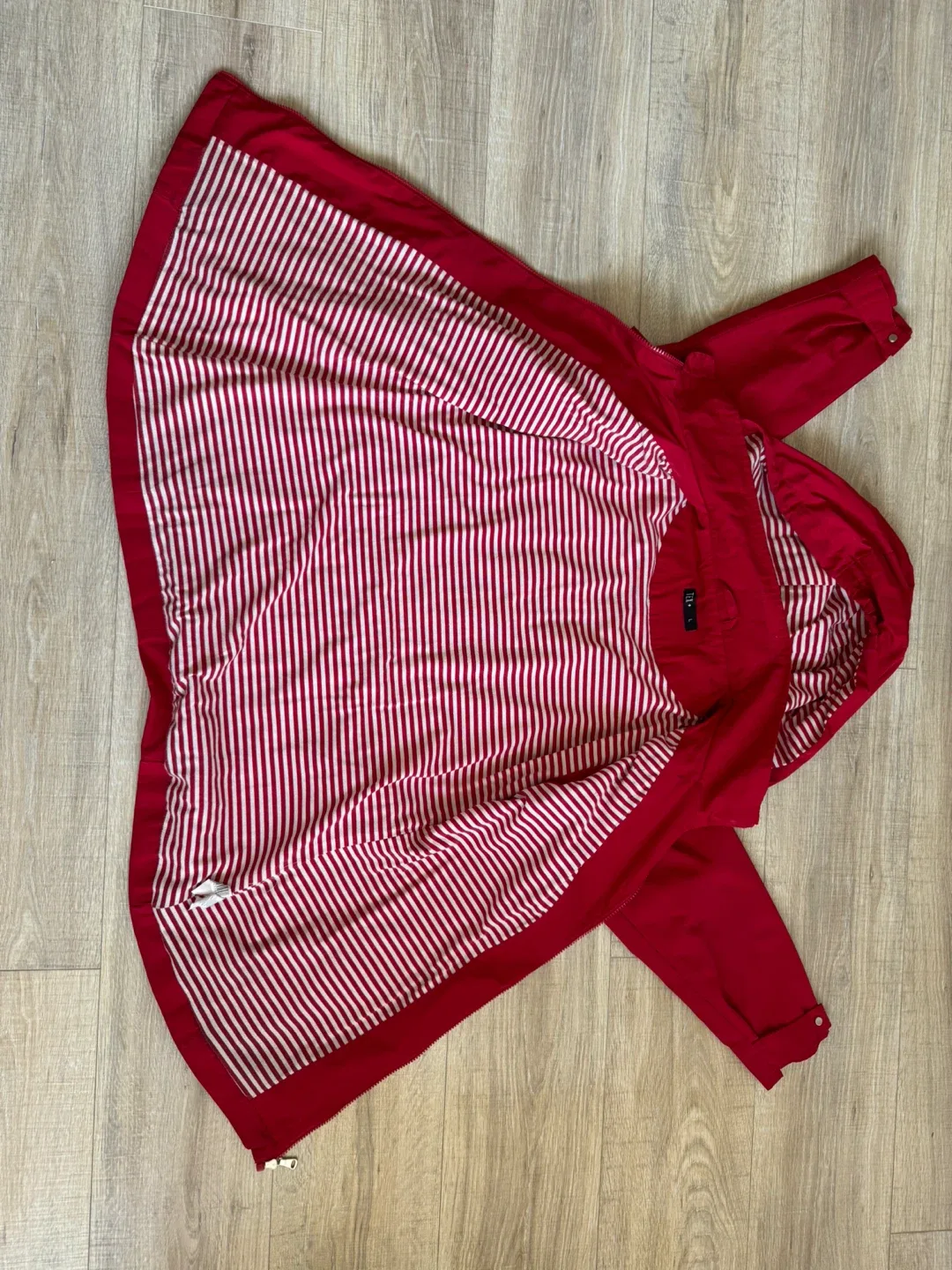 Red TEX Women's Hooded Jacket - Size L image indicator(3)