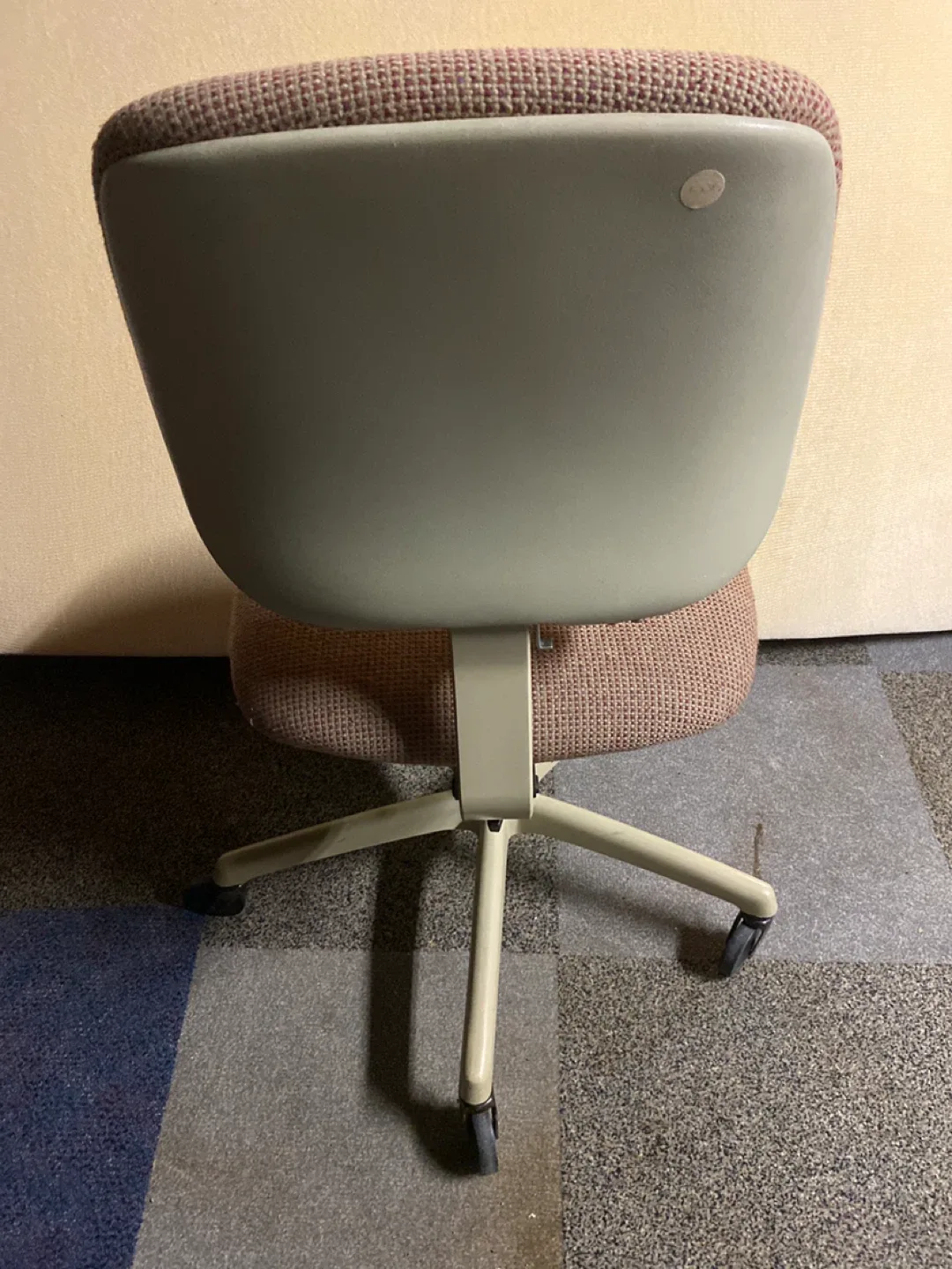 Office Chair 🥕 Used Fabric image indicator(3)