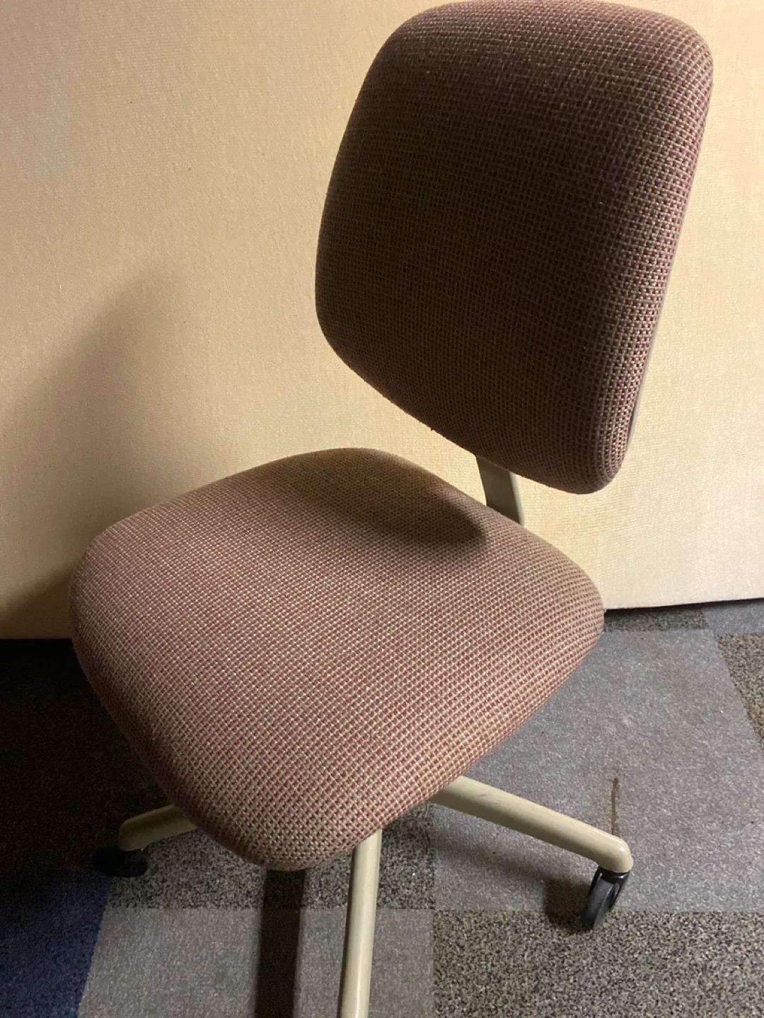 Office Chair 🥕 Used Fabric image indicator(4)