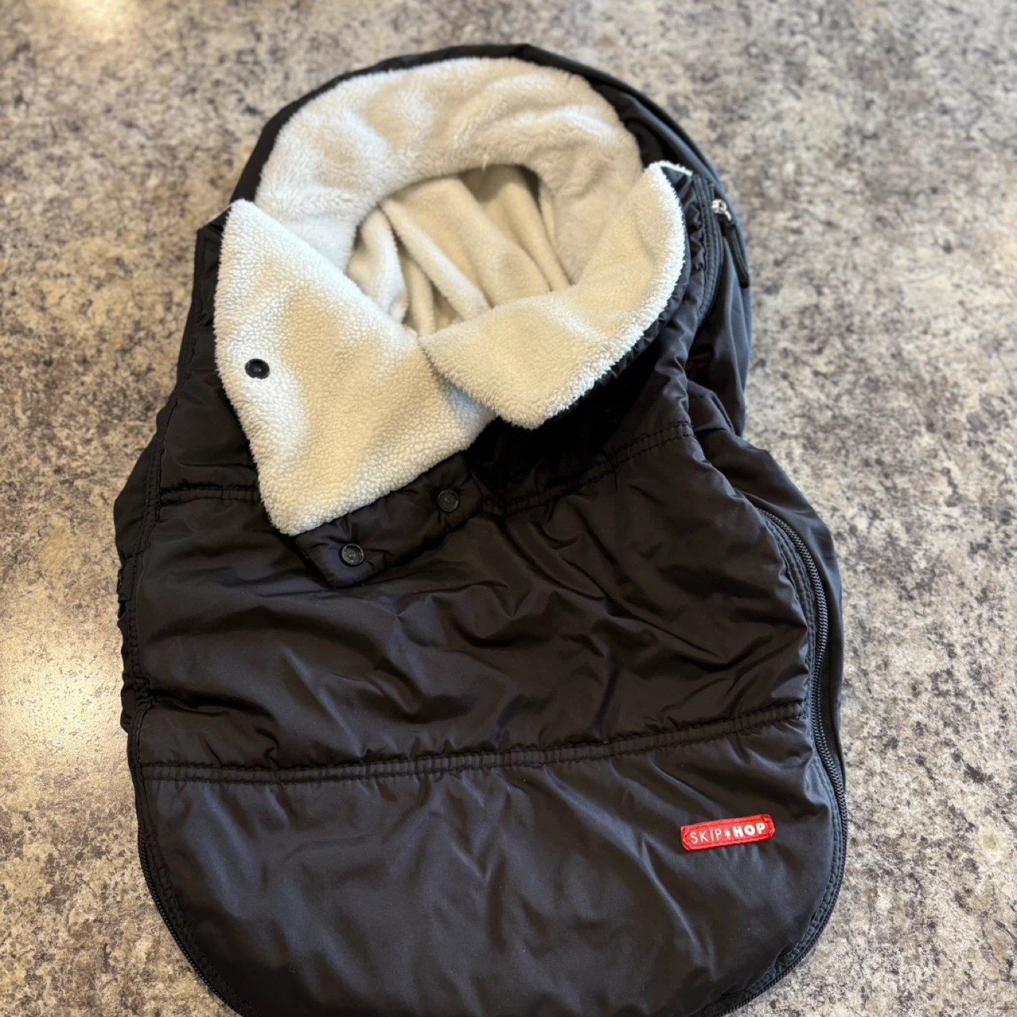 Skip Hop car seat cover  - Black