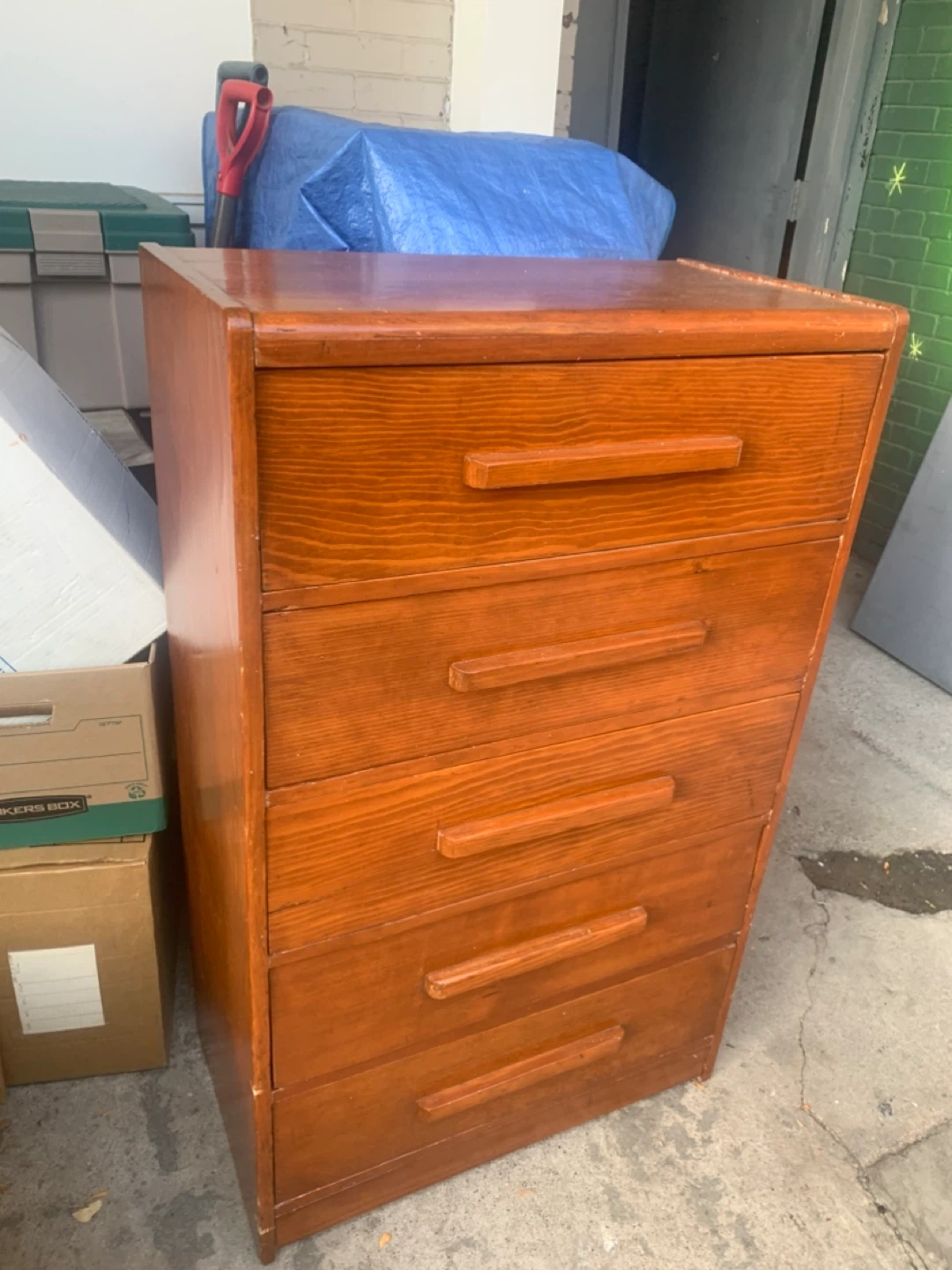 Wooden 5-Drawer Dresser