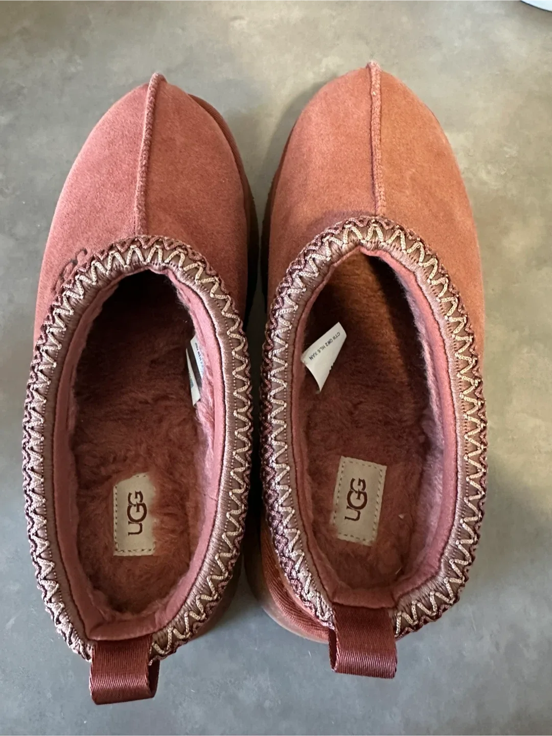 UGG Tasman Slipper - Women's Size 9 thumbnail