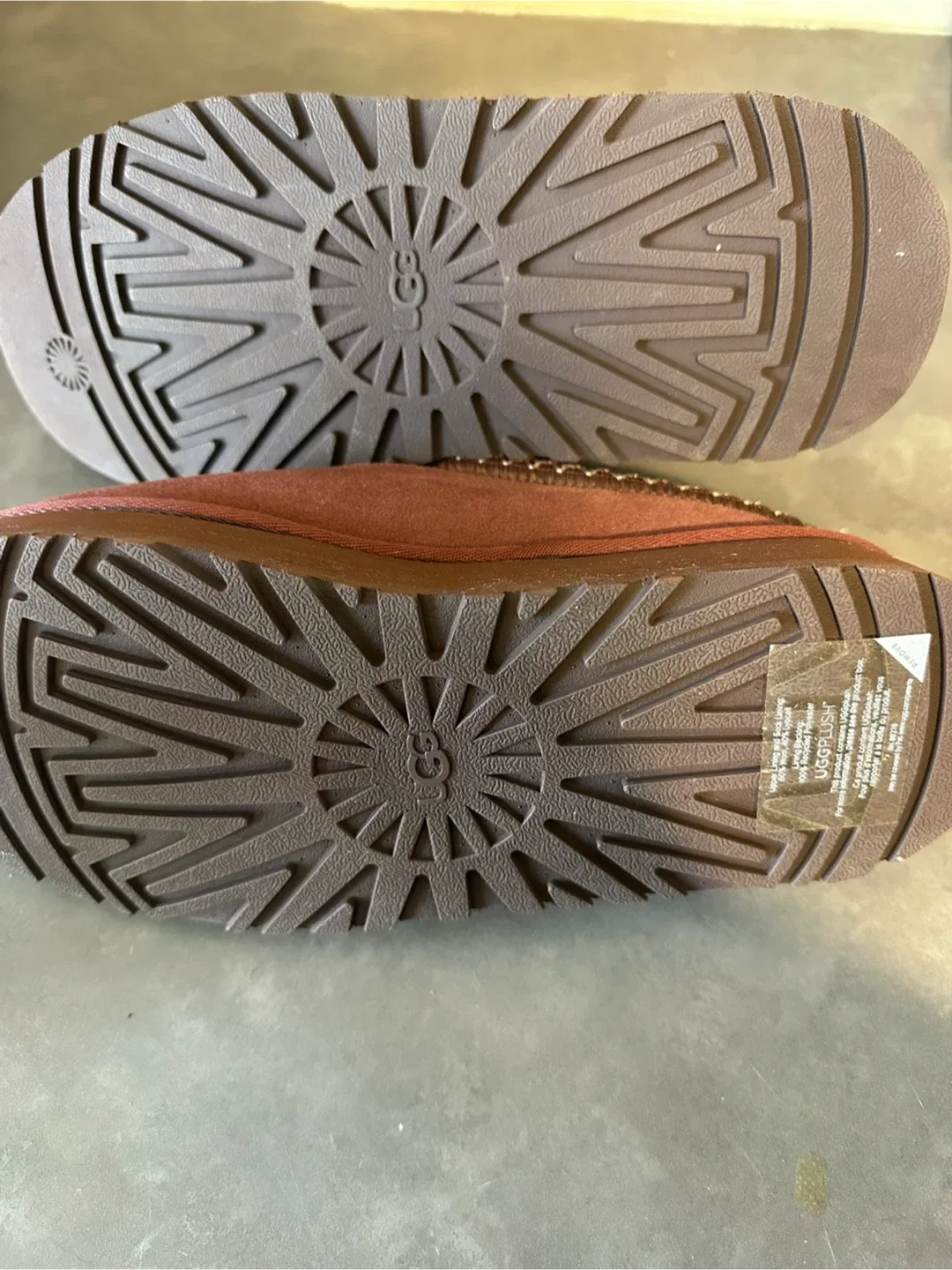 UGG Tasman Slipper - Women's Size 9 image indicator(2)