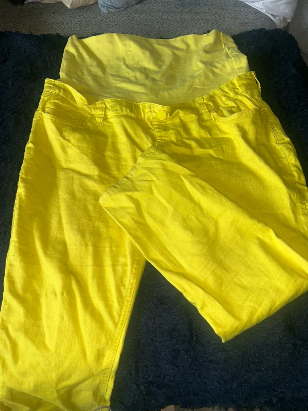 Assorted Women's Tops & Pants image indicator(4)