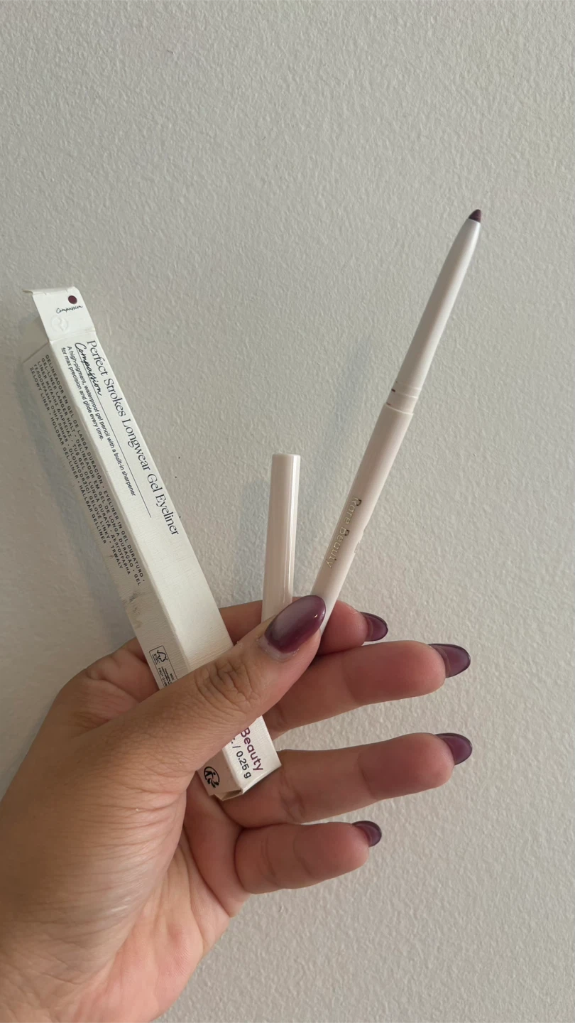 Rare Beauty Perfect Strokes Eyeliner - photo 2
