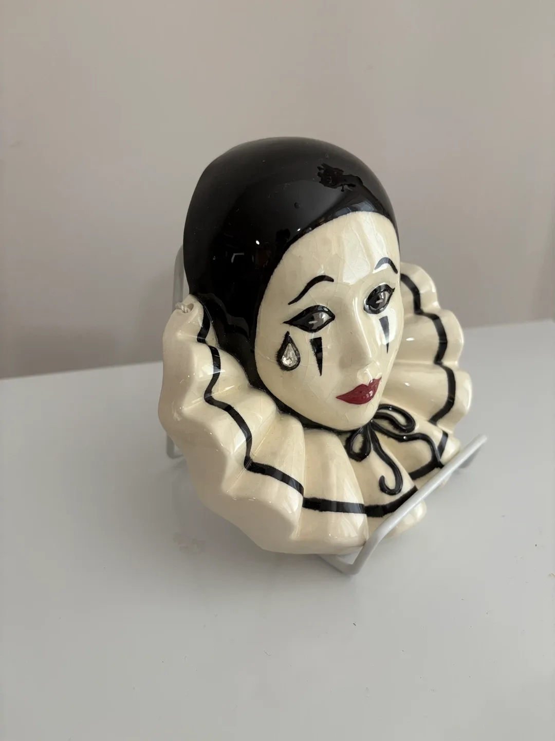 Hand painted Vintage Pierrot Clown Head Figurine image indicator(2)