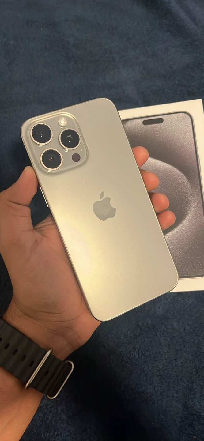 iPhone 15 Pro Max 256gb - natural titanium