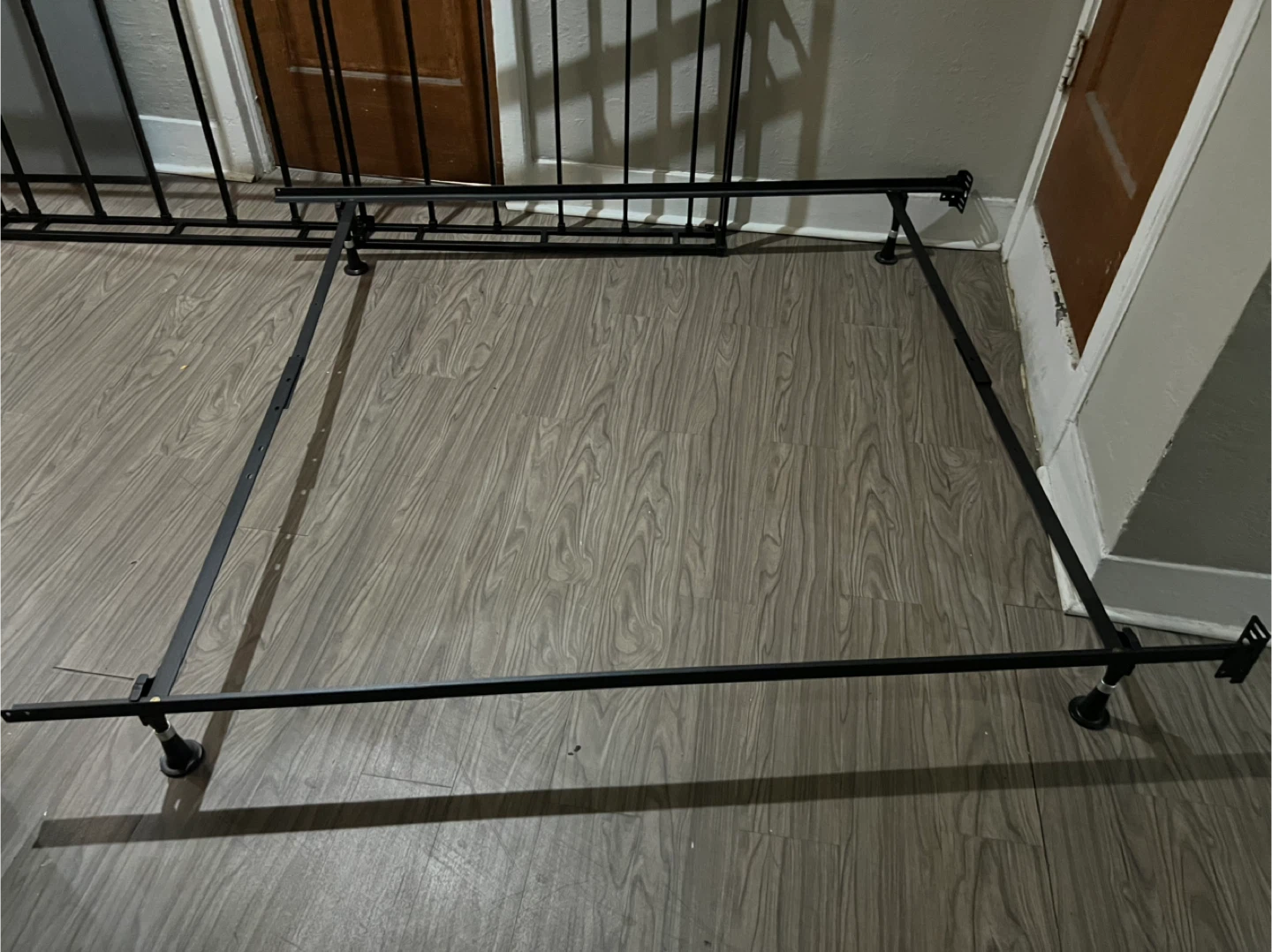 Black Metal Bed Frame Queen - photo 3