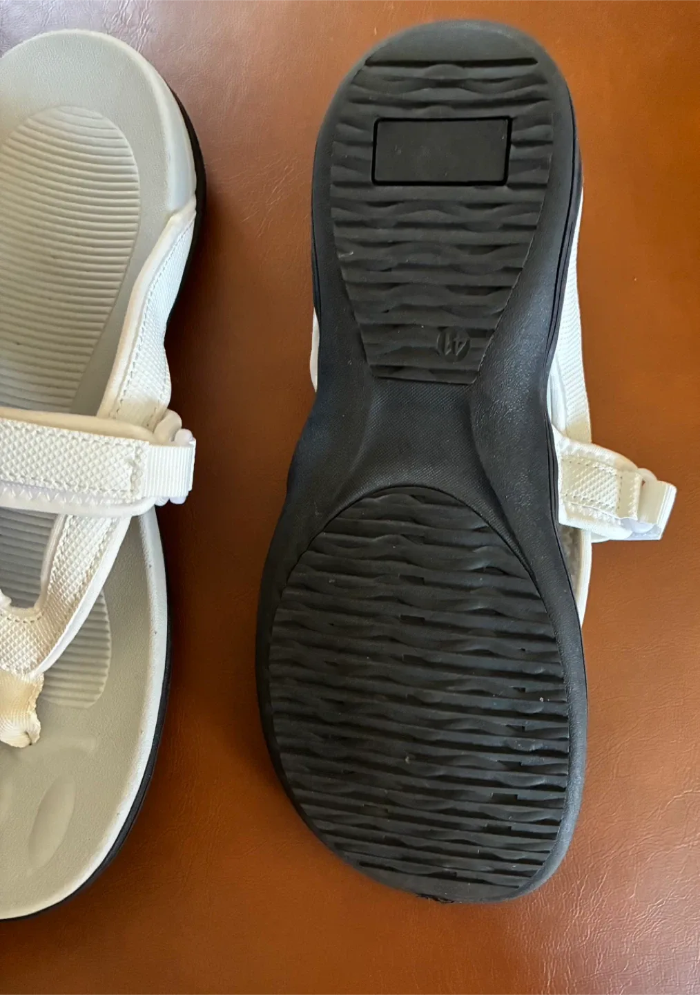 White Thong Sandals - Size 41 image indicator(2)
