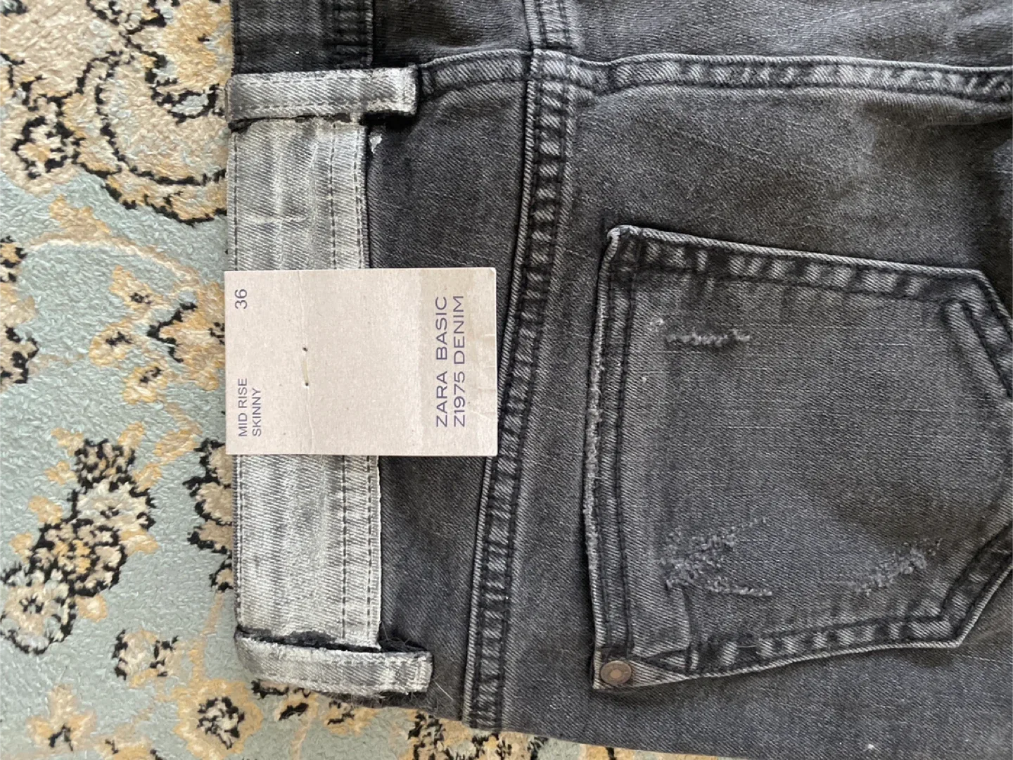 NWT Zara Basic Z1975 Denim Mid Rise Skinny Jeans - Size 36 image indicator(3)