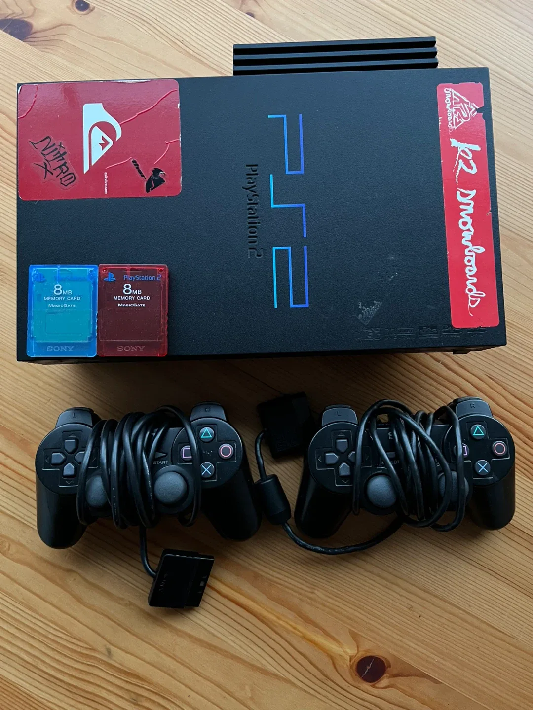 PS2 SETUP / Console-2Controllers-2Memory Cards -MOVING SALE✈️ image indicator(2)
