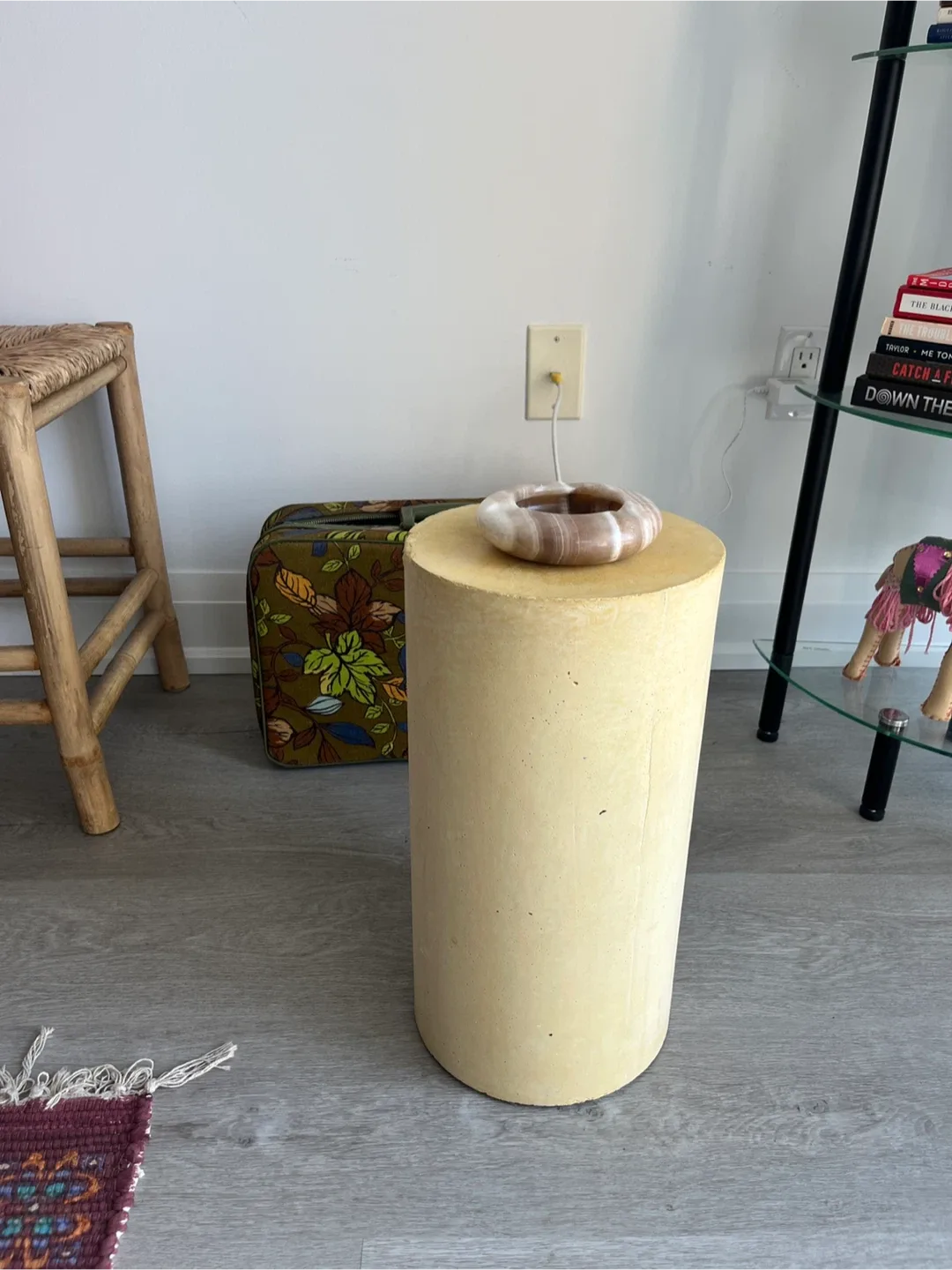 Solid Concrete Side Table / Column in Pastel image indicator(9)