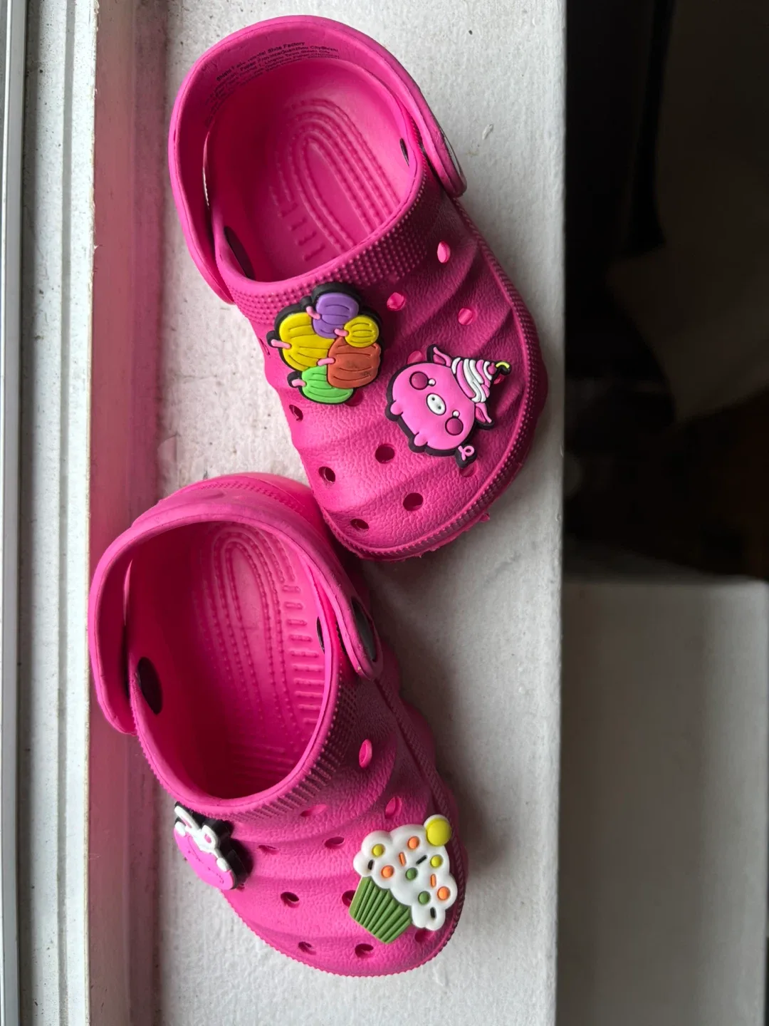 NEW Pink Crocs Baby/ Toddler Size 18 *OPEN TO TRADE* image indicator(3)