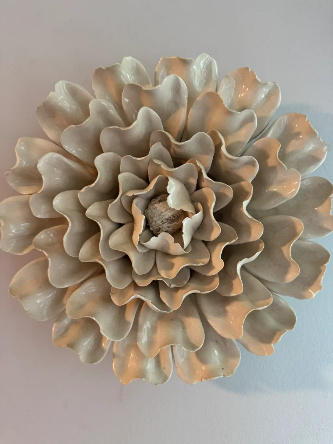 Set of 3 Decorative ceramic Flower Wall Art image indicator(2)