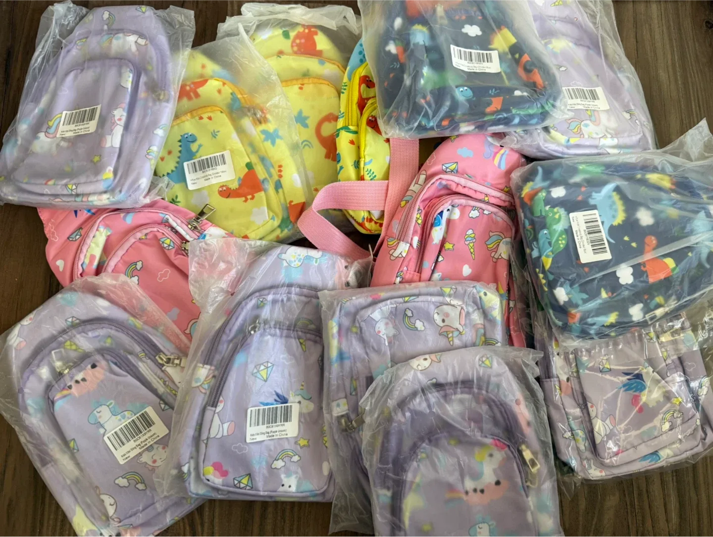 Kids Crossbody Small Nylon Sling Bag Cartoon Design! image indicator(2)