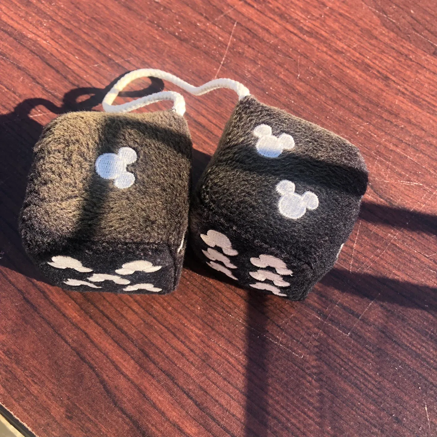 Mickey Mouse Fuzzy Dice image indicator(2)
