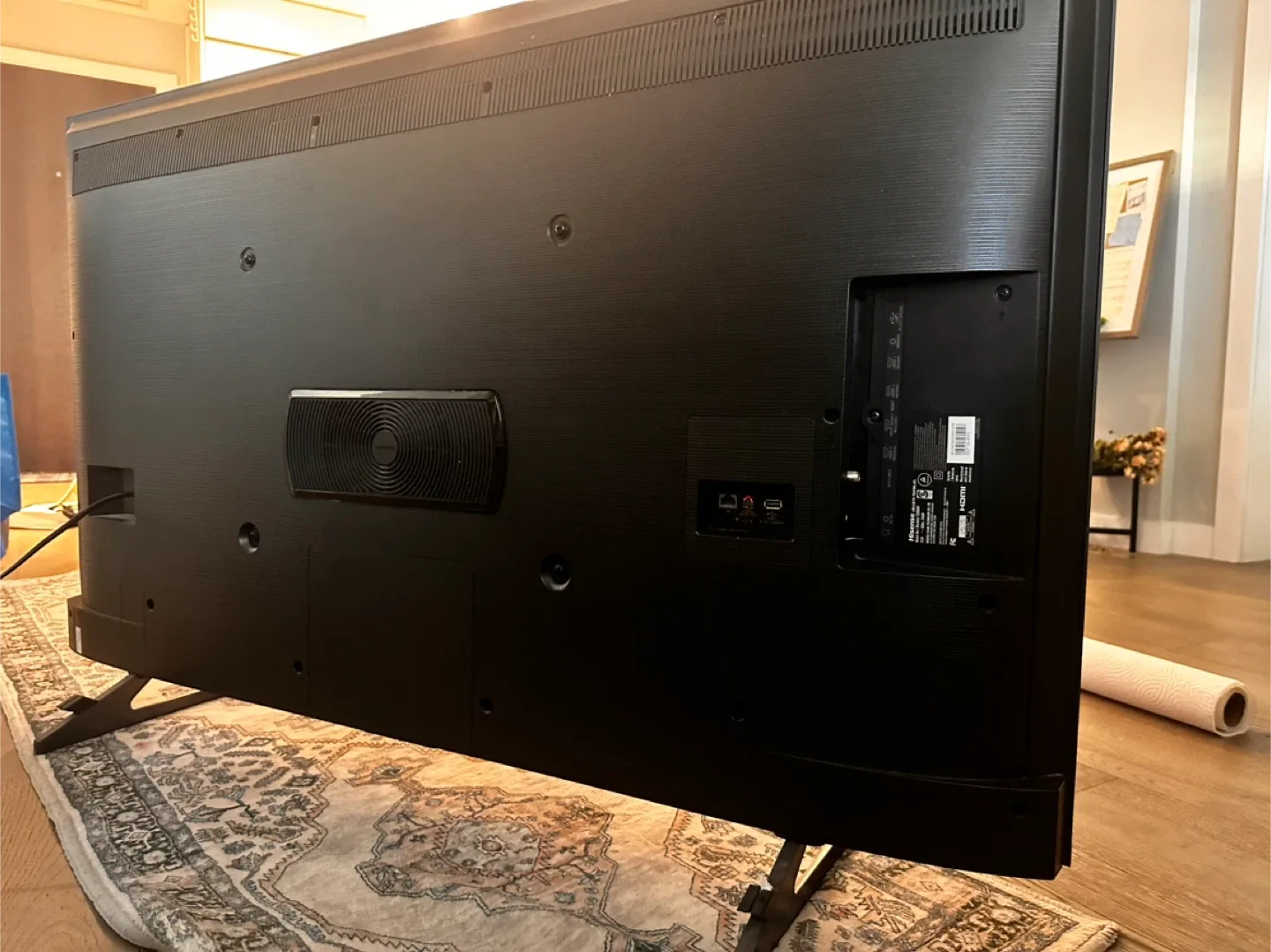 *MOVING* Hisense TV (includes 2 years warranty with a box) image indicator(6)