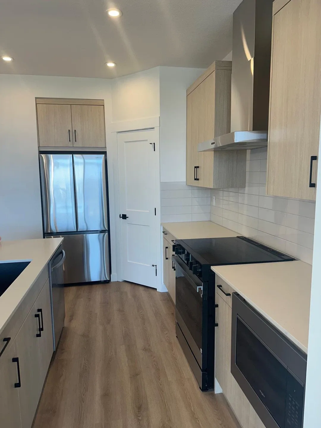 Rental- Apartment in Livingston NW thumbnail