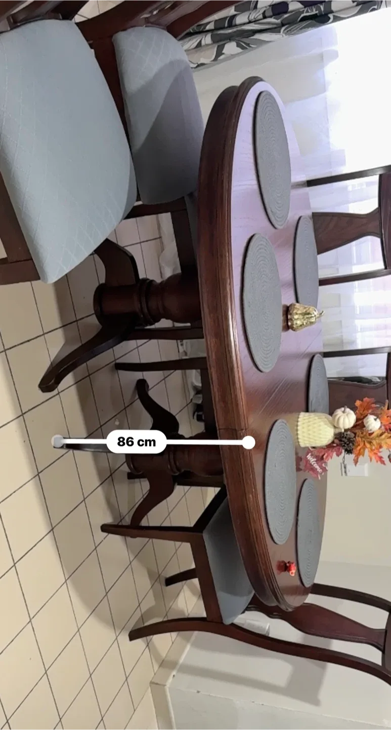 Oval Dining Table with Chairs image indicator(5)