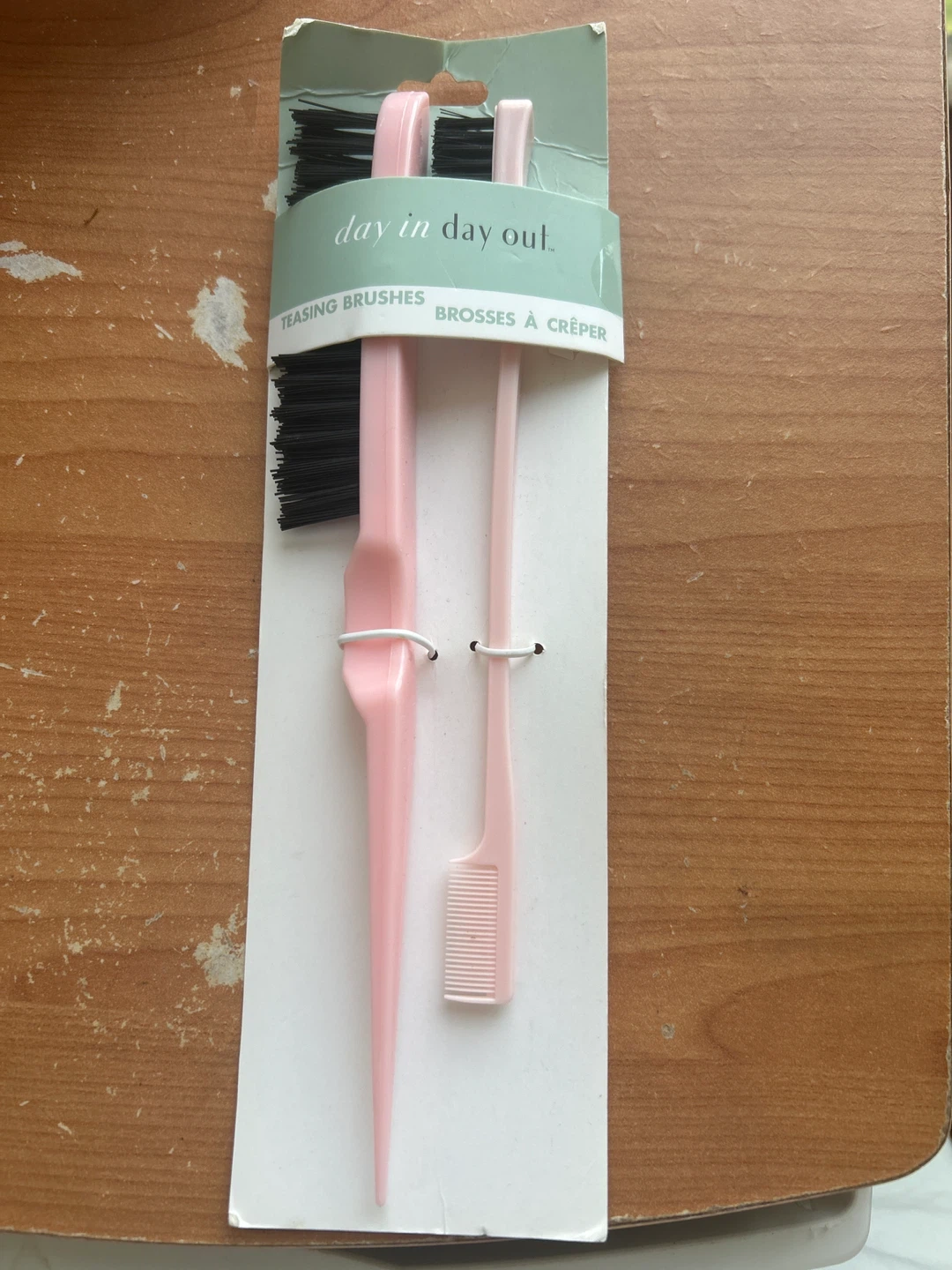 Day In Day Out Teasing Brushes - New