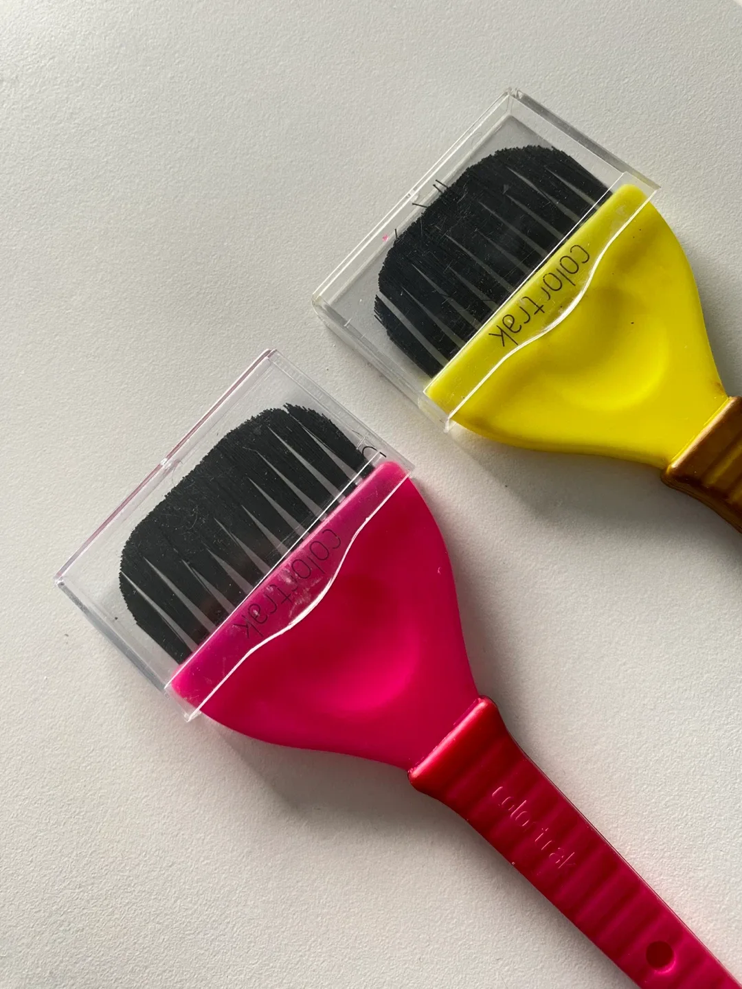 Professional Hair Colour Brushes - Set of 2 image indicator(2)