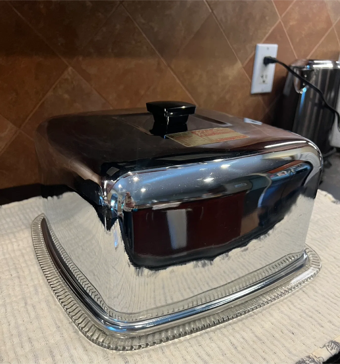Vintage Cake Saver thumbnail